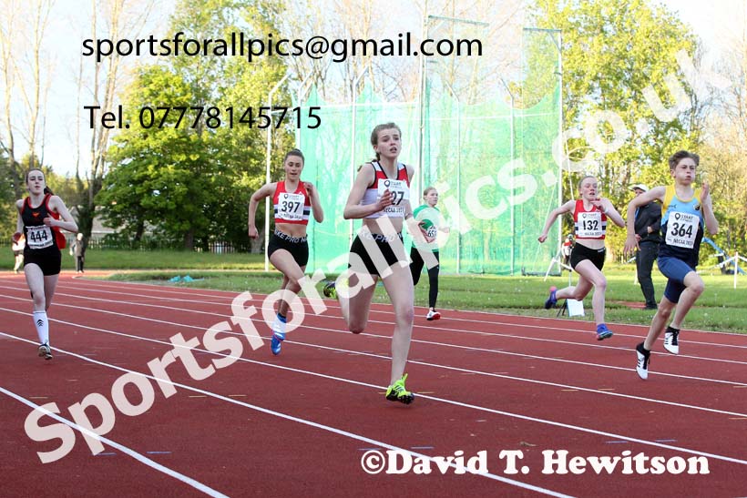 200 metres, 2021 North East Grand Prix No. 2, Monkton, Wednesday, May 19th. Photo: David T. Hewitson/Sports for All Pics